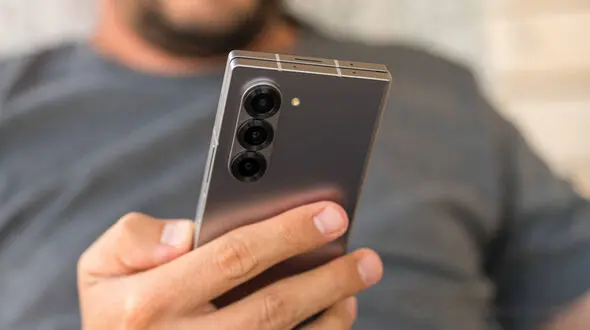 گلکسی زد فولد 7 با رابط کاربری حرفه‌ای One UI 8؛ نسل آینده گوشی‌ های تاشو