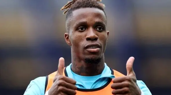 جدال بارسلونا و یوونتوس برای به خدمت گرفتن مهاجم رایگان پالاس