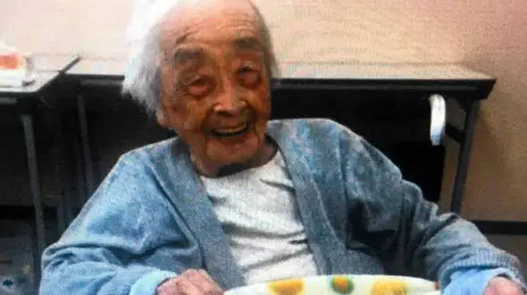 پیرترین انسان جهان جان باخت + عکس 