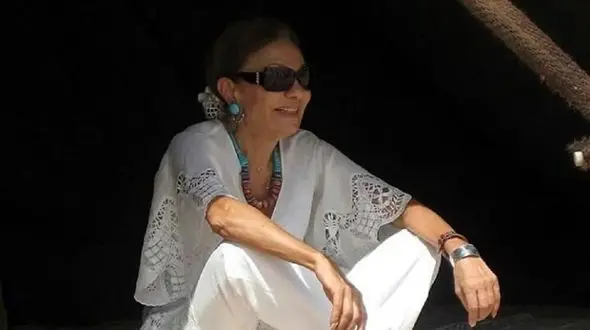 سفر به ایام قدیم سال 1346 /  سفر متفاوت محمدرضا و فرح پهلوی به تایلند برای فیلمبرداری !