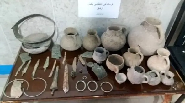 وسوسه گنج پر زرق و برق برای مرد مشگین شهری + عکس و اسامی عتیقه ها 