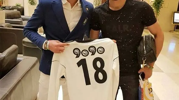 عکس یادگاری علیرضا جهانبخش  با رونالدو!+ عکس