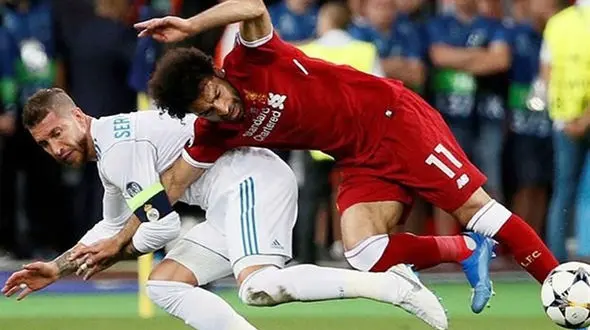 پیام راموس در پی مصدوم‌کردن محمد صلاح +عکس