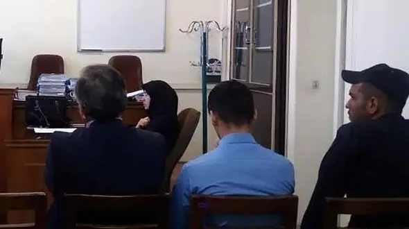 خوابیده بودم که پسرعمویم را با چاقو بالای سرخودم دیدم او او نیت شیطانی داشت و..!+ عکس