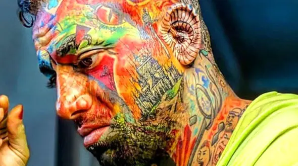 فروش تابلویی با عکس تتلو به قیمت میلیاردی در تهران  / تتلو خودش از این حرکت شوکه شد