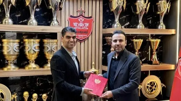 رسمی: آقای گل به پرسپولیس برگشت!