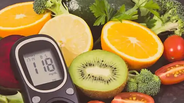 میوه؛ دوست قند خون یا دشمن آن؟ 3 حقیقت علمی و یک باور اشتباه که باید بدانید