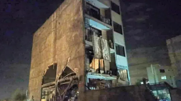 انفجار ساختمان مسکونی در شریف‌آباد پاکدشت ۷ مصدوم داشت