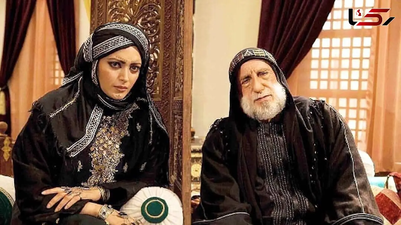 عکس/ دورهمی گرم و صمیمی خانواده پرجمعیت بهنوش طباطبایی، عروس زبیریان در مختارنامه/ چه پدر و مادر اصیل و باوقاری !
