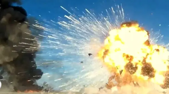 فیلم صحنه‌ غرورآفرین دقت بالای پهپاد انتحاری سپاه !