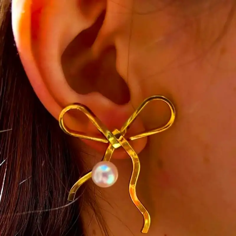 گوشواره پاپیون طلا