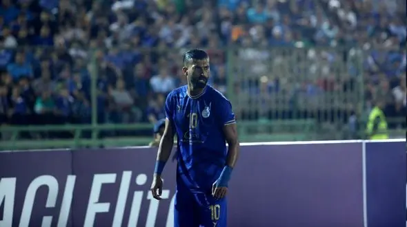 رامین بهترین بازیکن دیدار استقلال و الغرافه شد