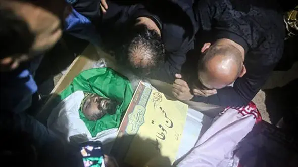 ماجرای جنگ تن به تن تکاور ایرانی مدافع حرم با تروریست‌ها / او اولین شهید مدافع حرم ارتش بود +عکس