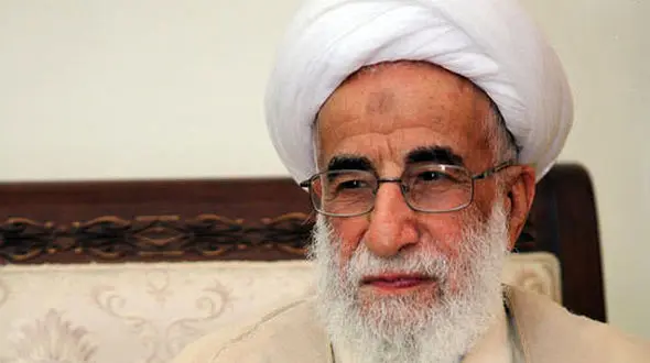 دو واکنش متفاوت آیت الله جنتی به گران شدن بنزین در دولت‌های احمدی نژاد و روحانی