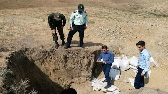 دستگیری حفاران غیرمجاز در فسا