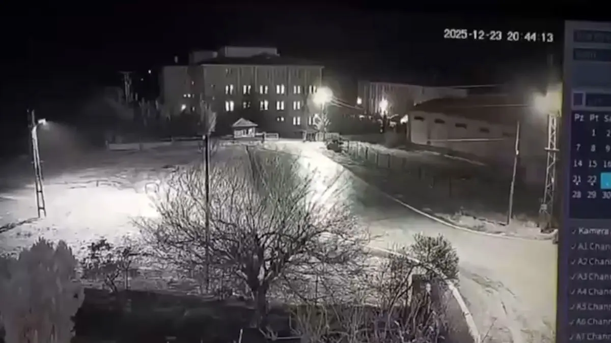 فیلم لحظه وقوع انفجار در نزدیکی فرودگاه آنکارا