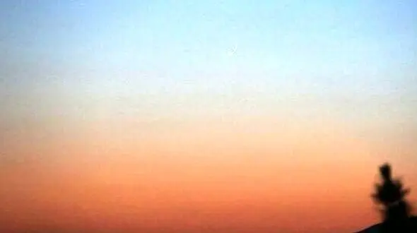 رویت هلال ماه شوال / فردا یک شنبه عید سعید فطر است