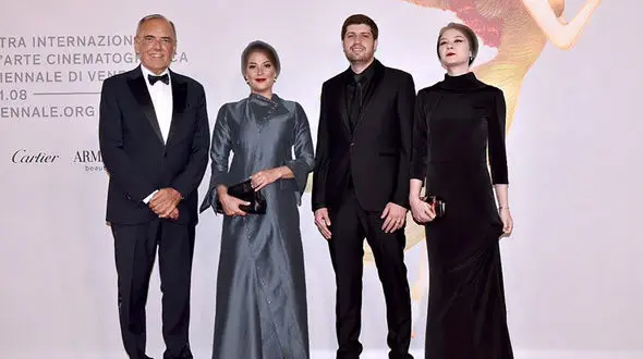 نوع لباس پوشیدن ستاره‌های سینمای ایران در ایونت‌ها