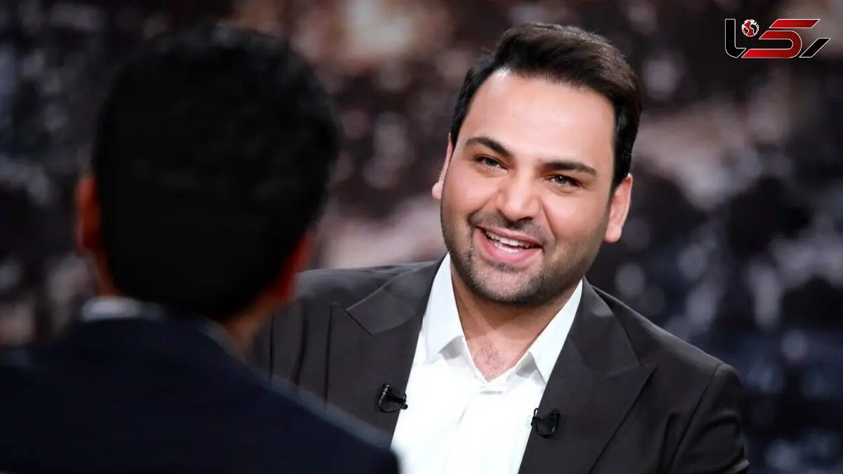 فیلم /گریه احسان علیخانی درکابین خلبان هواپیما : / چرخهای هواپیما باز نمیشه و ... / خلبان به احسان : به‌خاطر گریه همسرم در ماه‌عسل، می‌خوام اشکتو دربیارم ! ...