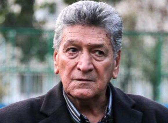 اکبر کارگرجم ستاره فراموش نشدنی استقلال در بیمارستان بستری شد