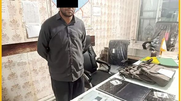 سارق شیک پوش و ویزیتور قلابی در مشهد دستگیر شد