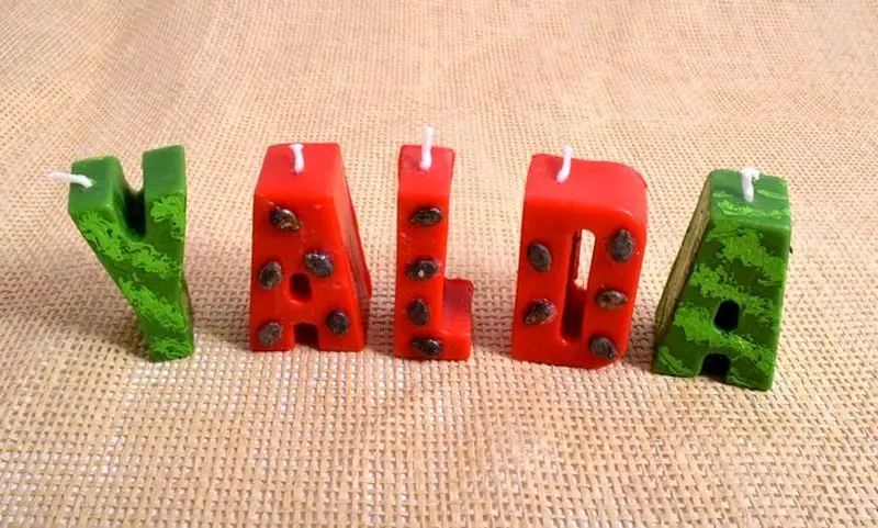 مدل شمع یلدایی | مدل شمع یلدایی جدید ۱۴۰۴ با طرح انار و هندوانه که عروس های باسلیقه عاشقشن!