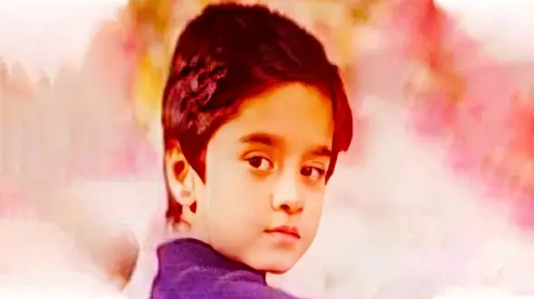 این پسر زیبا خبرسازترین مجری صداوسیماست / حدس بزنید!