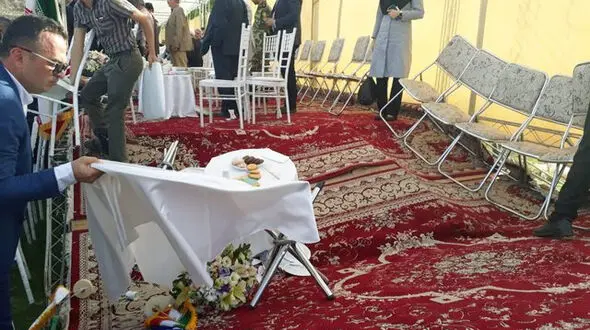 خطر از بیخ گوش مسئولان در مراسم رونمایی از سند ثبت جهانی چوگان گذشت + عکس