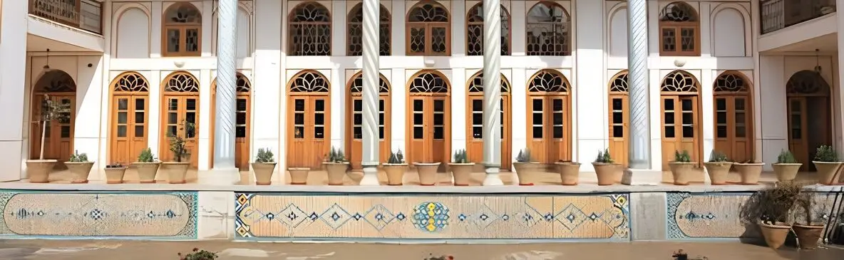 سفر به دل تاریخ در خانه کشیش؛ جاذبه کمترشناخته‌ شده محله جلفا