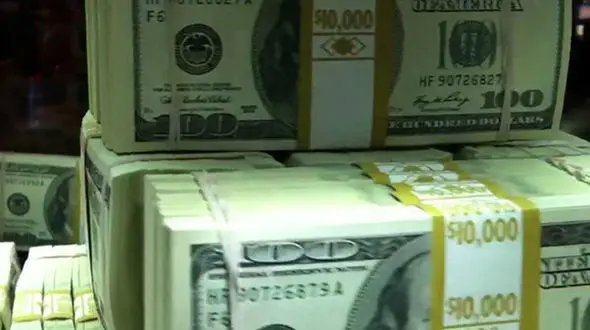 قیمت دلار و یورو در صرافی ملی امروز ۹۸/۰۶/۰۹| دلار ۱۱۳۰۰ تومان شد