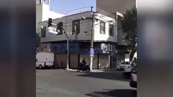 فیلم دیدار عزرائیل با مرد تهرانی و فرزندش در ریزش‌ ساختمان‌ کفش‌ ملی