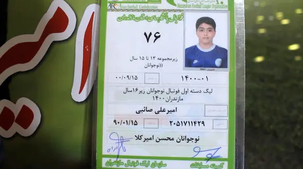 فوتبالیست بابلی اشک همه را درآورد / امیرعلی صائبی کیست؟ +فیلم