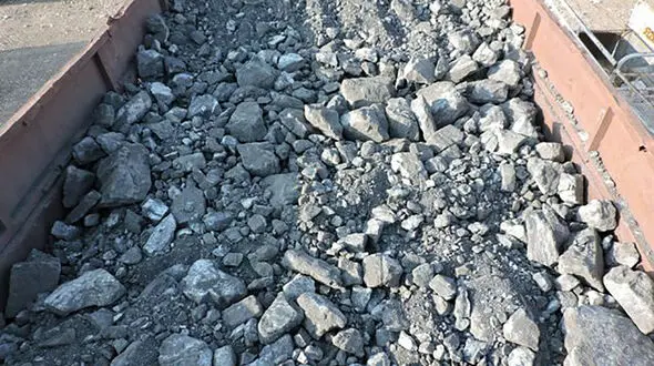 بازداشت قاچاقچیان اسلحه و سنگ معدی و چوب در کرمان