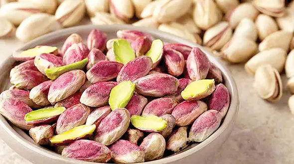 قبل از خواب پسته بخورید