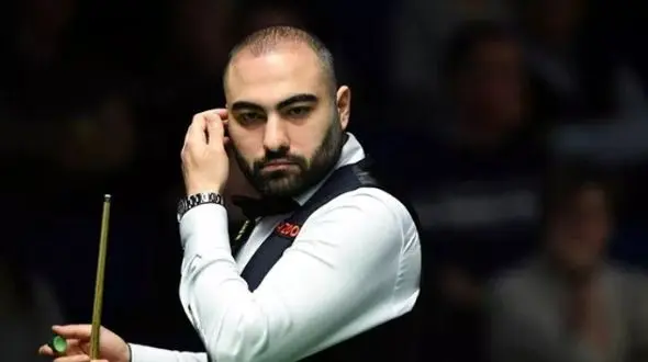 وقتی حسین وفایی با این حرکت سالن را منفجر کرد! + فیلم