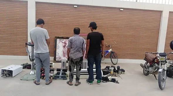 دستگیری سارقان منزل در آبادان 