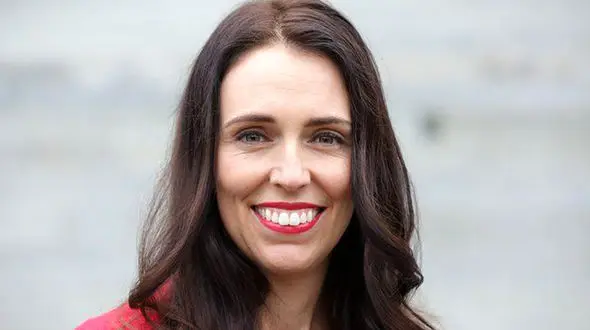 دستاوردهای نخست وزیر نیوزیلند در 2 دقیقه / اینفوگرافیک دستاوردهای دولت روحانی + فیلم