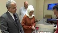 این شهردار به دستور رئیس جمهور طلاهای همسرش را فروخت! + عکس 