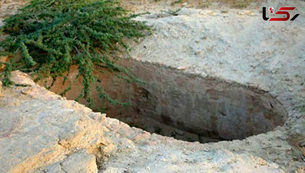 فیلم / اشتباه عجیب در دفن جسد داخل قبرستان / همه عزاداران شوکه شدند