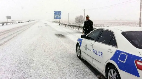 اعلام آخرین وضعیت جوی و ترافیکی کشور/ انسداد 6 محور مواصلاتی در جاده‌های شریانی و فرعی