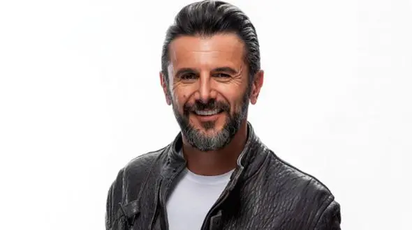 حرکت متفاوت امین حیایی برای آزادی تتلو