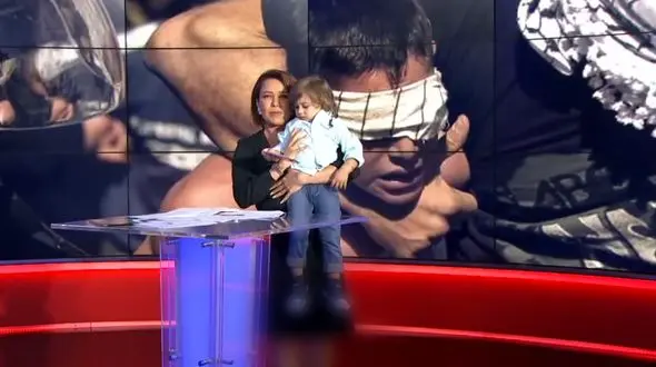 پسر بچه‌ای که اخبار تلویزیونی را به هم ریخت + فیلم