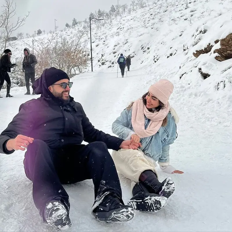 سونیا وسنا حسینی