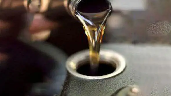 فروش روغن سوخته به جای روغن موتور به شهروندان در غرب تهران