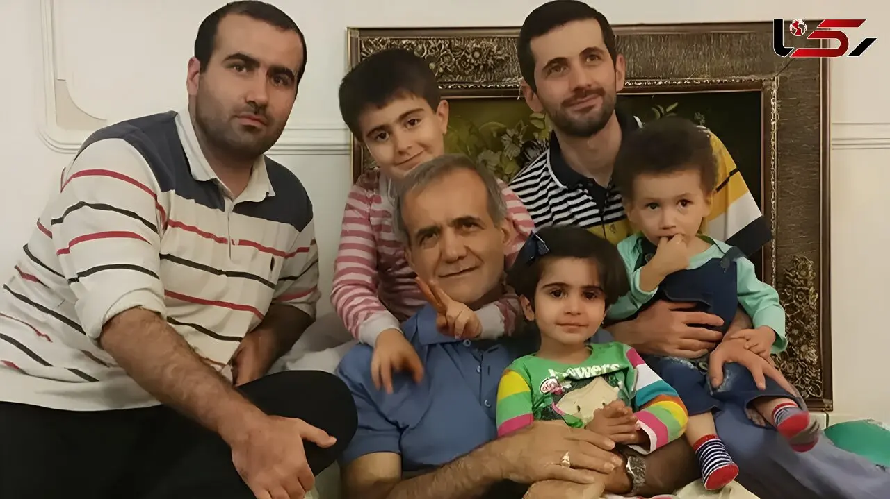 عکس/ نگاهی به جشن تولد ساده و بدون تجملات نوه پسری مسعود پزشکیان با خلاقیت قناد تبریزی برای درست کردن کیک تراکتوری