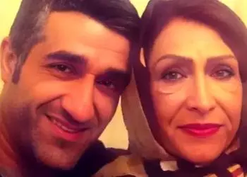 فیلم /  مادر نجیب پژمان جمشیدی، آبروی پسر روسیاهش را برد! /  دست پژمان و برادرش تو یه کاسه .../ اما ....