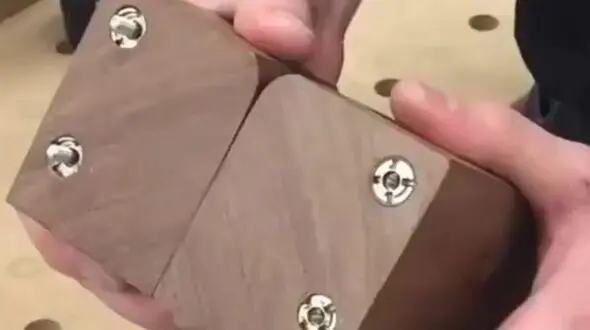 اتصالات چوبی به کمک پیچ و مهره مغناطیسی