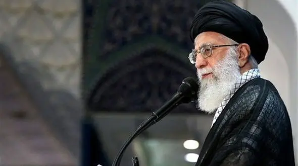 تمجید مجری الجزیره از سخنرانی "شیوا و بدون عیب" مقام معظم رهبری به زبان عربی