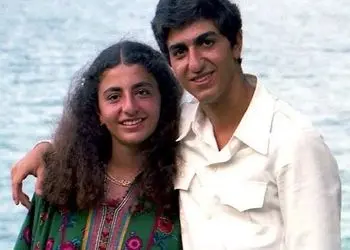 عکس سفر در زمان /  کتک کاری رضا پهلوی با فرحناز وسط کاخ نیاوران / سال 1338