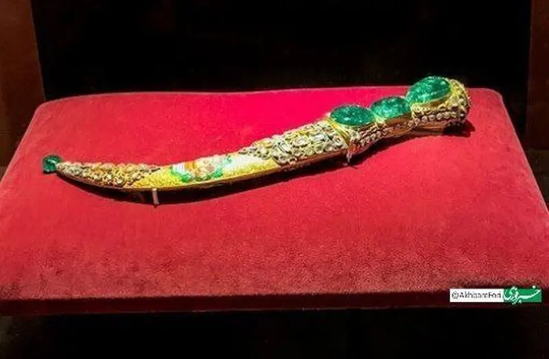 خنجر جواهرنشان نادر شاه افشار
